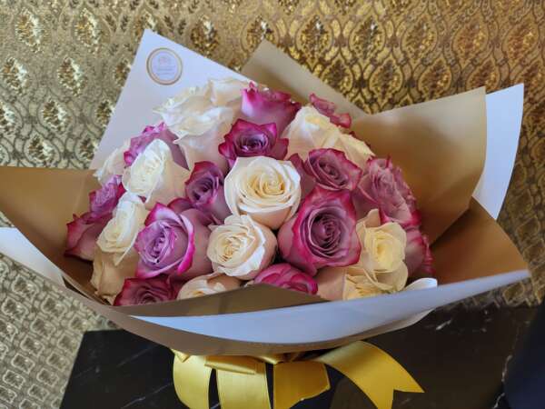 25 Rose bouquets premium edition