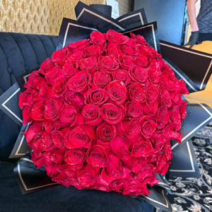100 red roses bouquet SPECIAL!