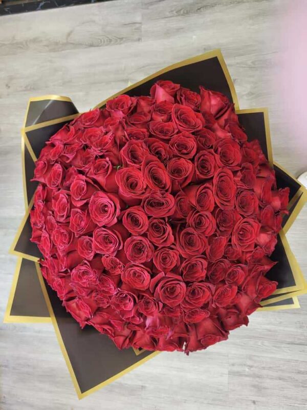 100 red roses bouquet SPECIAL!
