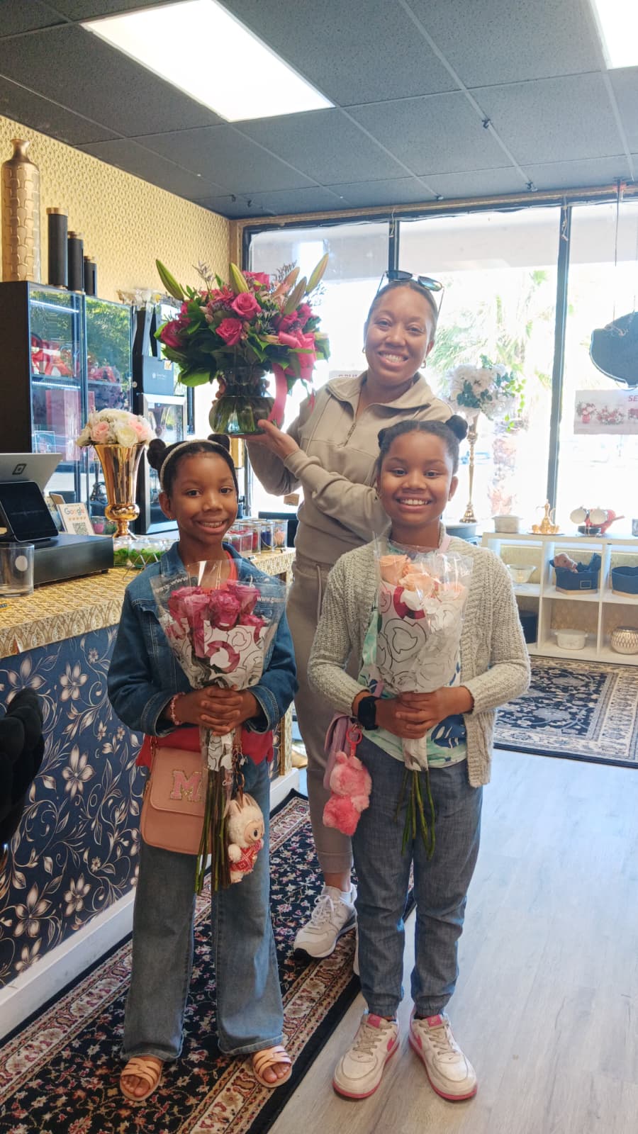 Ellie Flowers Happy Customer
